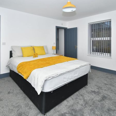 Townhouse @ 24 Brunswick Place Stoke Etruria エクステリア 写真