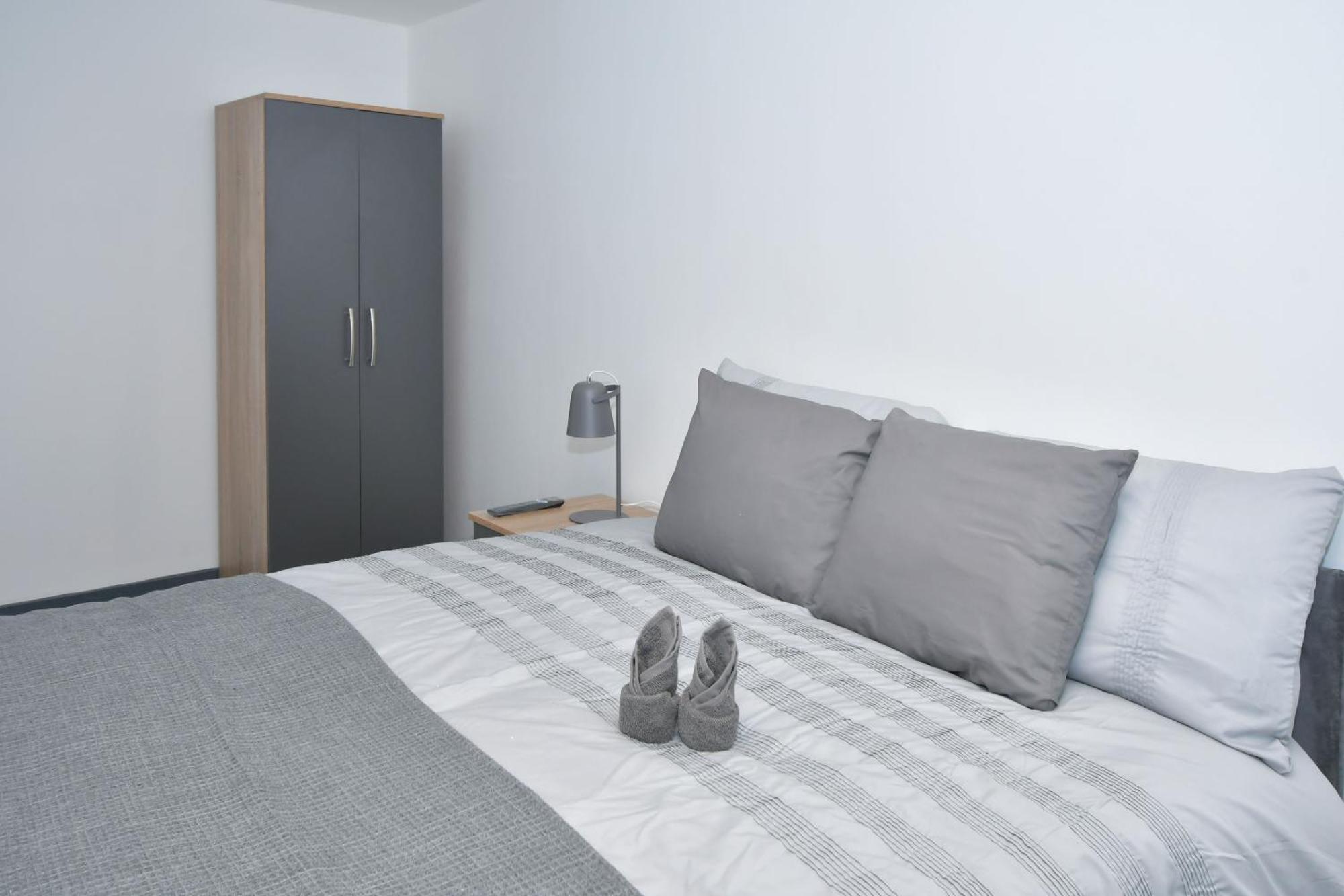 Townhouse @ 24 Brunswick Place Stoke Etruria 部屋 写真