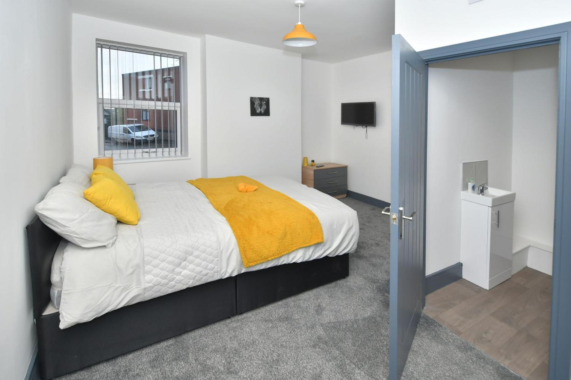 Townhouse @ 24 Brunswick Place Stoke Etruria エクステリア 写真